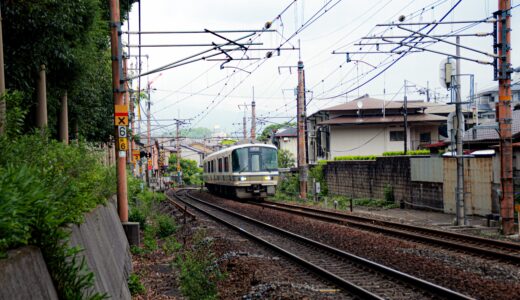 ＪＲ嵯峨嵐山駅と嵐電嵐山駅は意外と離れています。徒歩１５分程